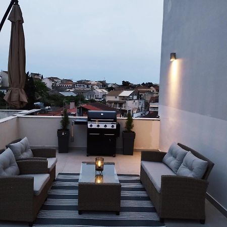 Ina'S Apartments เลฟคิมมี ภายนอก รูปภาพ